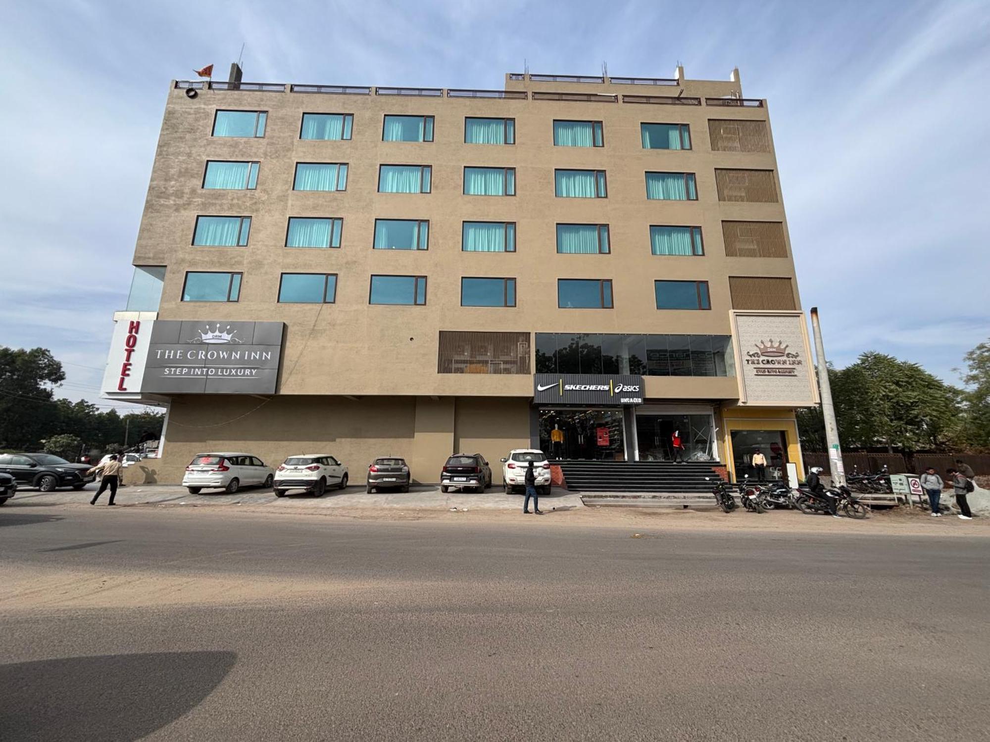 Hotel The Crown Inn Jhunjhunu Exterior photo