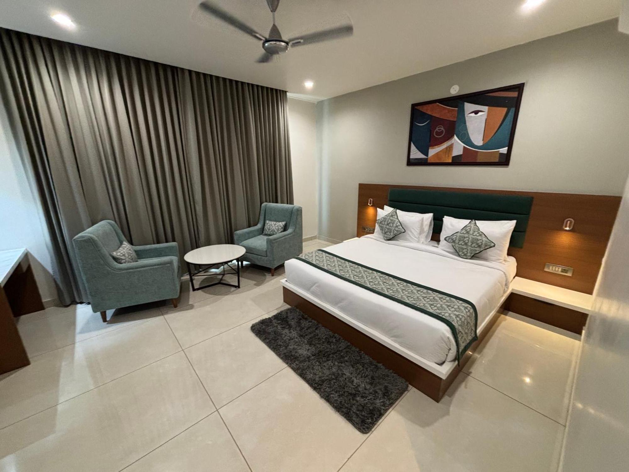 Hotel The Crown Inn Jhunjhunu Exterior photo