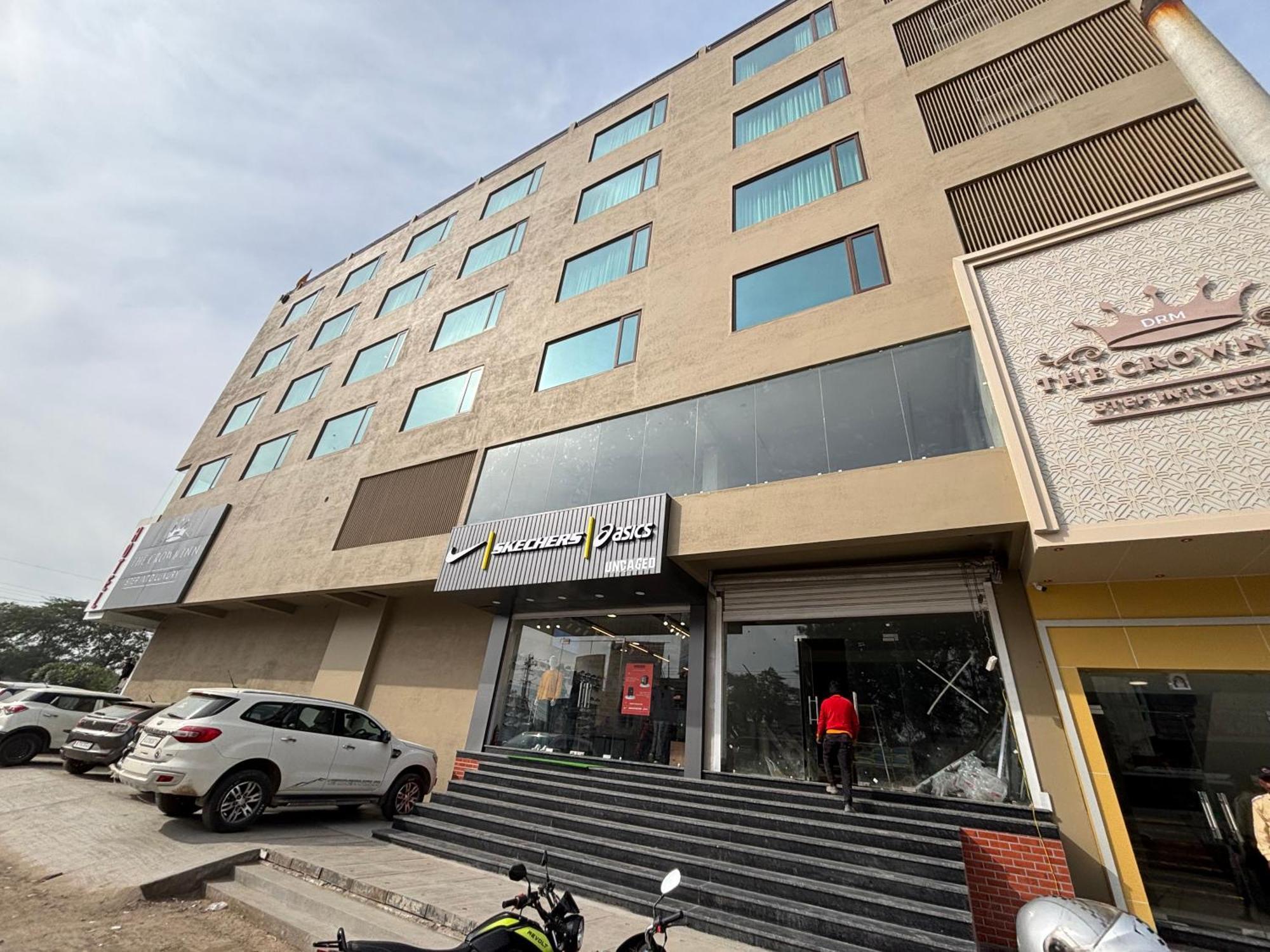 Hotel The Crown Inn Jhunjhunu Exterior photo